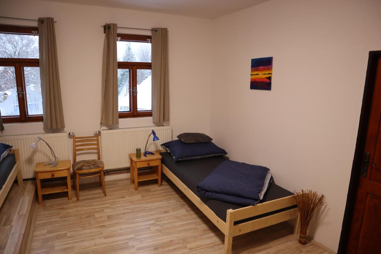 Villa Prazdninovy Dum Jirkov Zelezny Brod Exterior foto